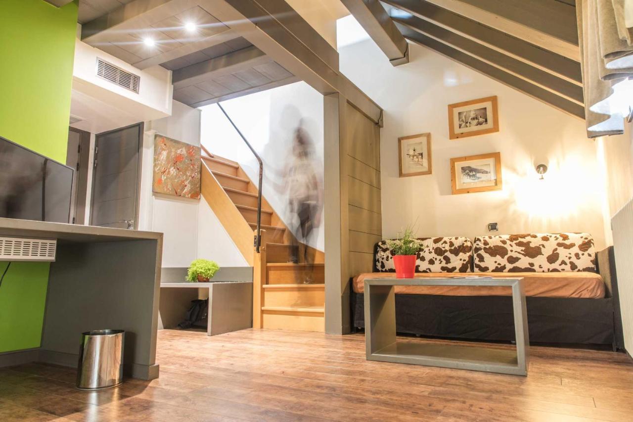 La Maison Rouge Chambéry Eksteriør bilde