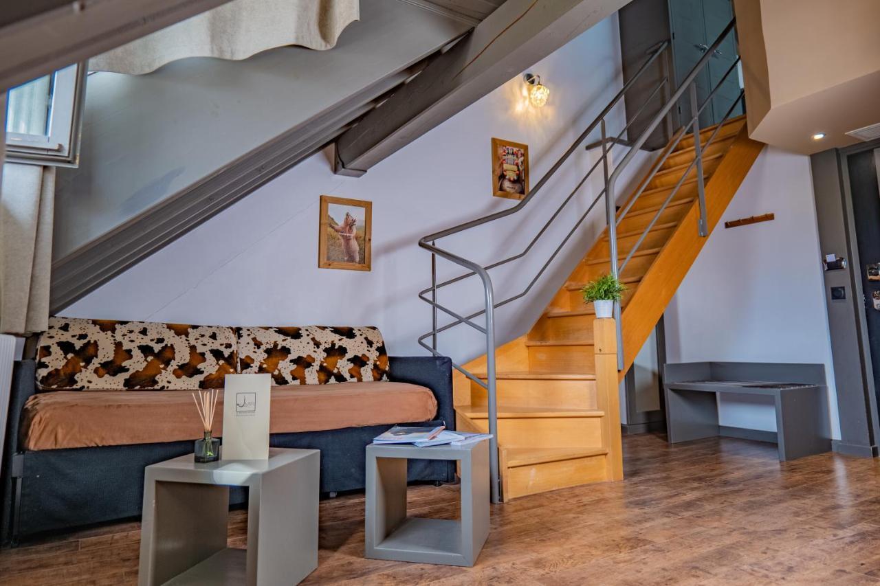 La Maison Rouge Chambéry Eksteriør bilde